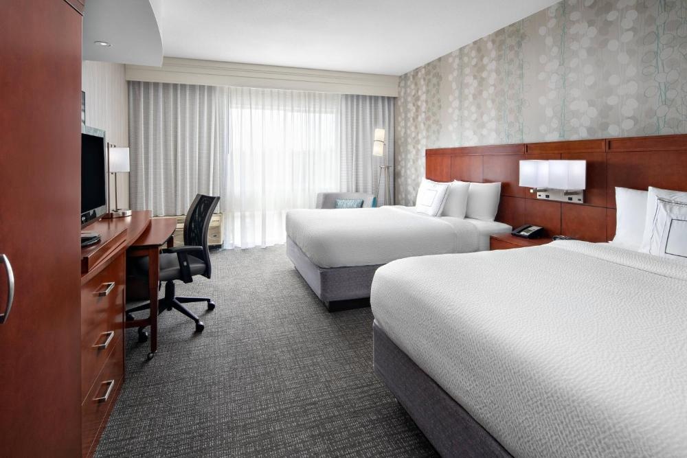 Courtyard by Marriott Raleigh North/Triangle Town Center